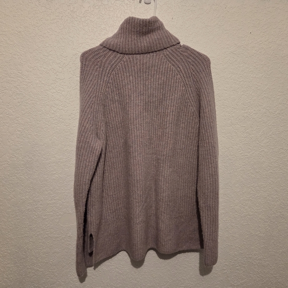Madewell Lavender Turtleneck Sweater Size - M - Picture 5 of 7